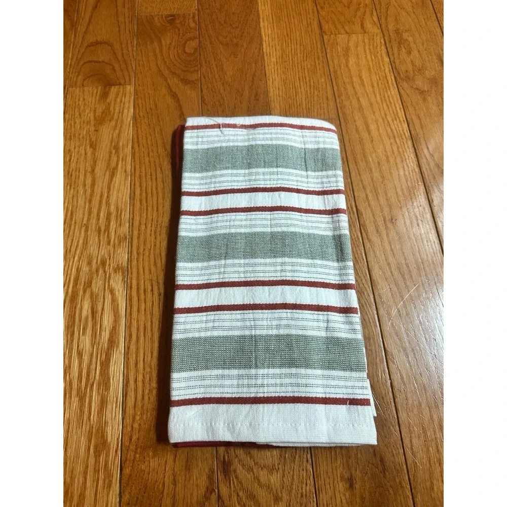 New Two hand towels Penny Lane Holiday Time Pick Kitchen Merry Christmas Towels